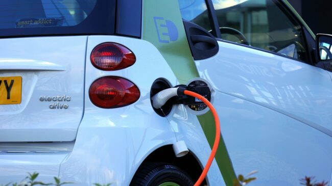 electric-car-1458836_1920 cout voiture électrique